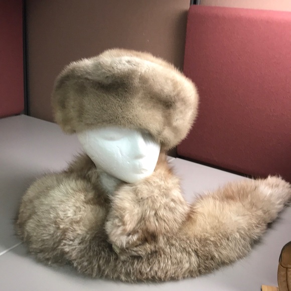 Accessories - Genuine Mink Hat